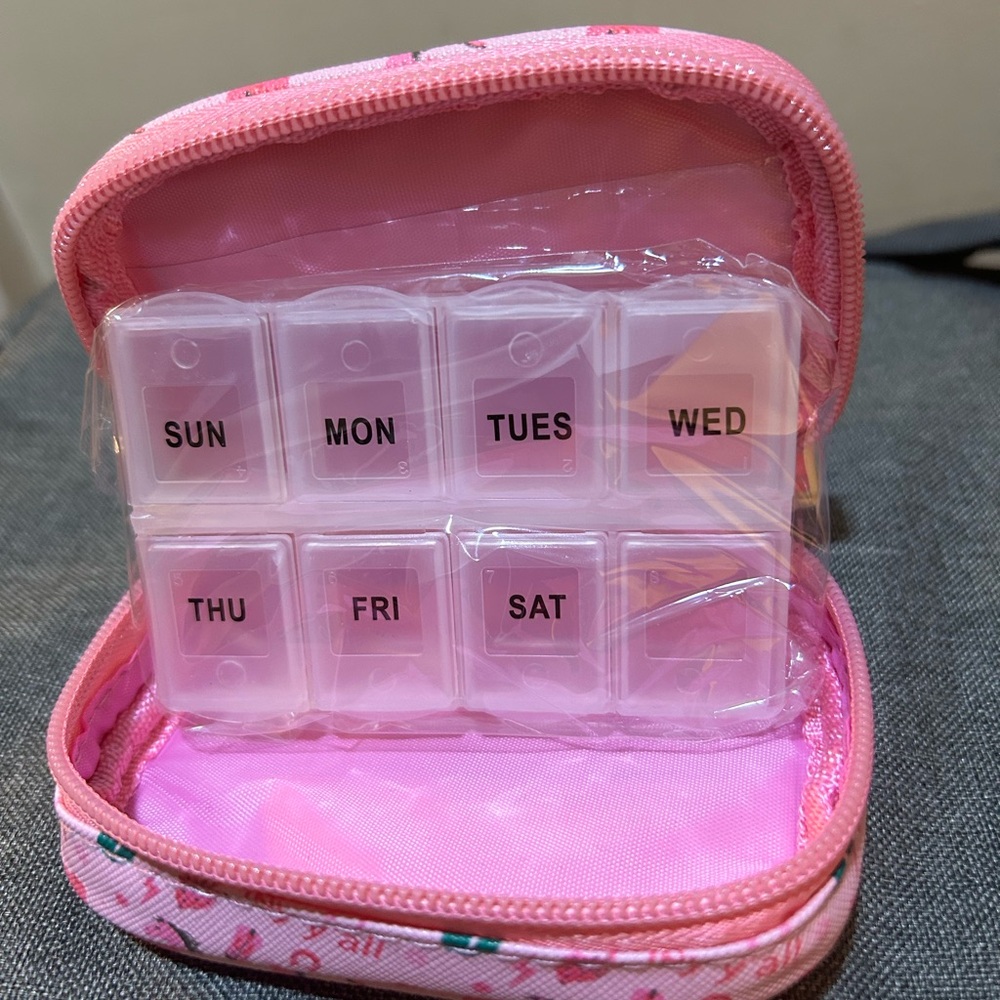 Cute travel pill organizer soft zipper case pink